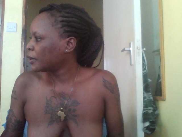 Live sex webcam photo for Princessmiles #277951363