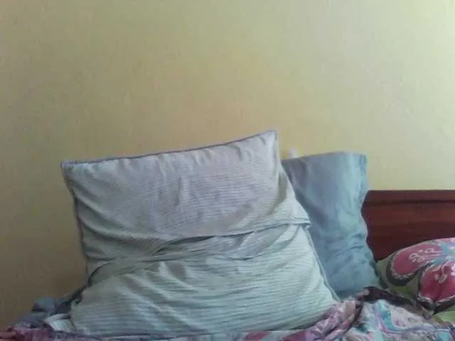 Live sex webcam photo for Princessmiles #291306879