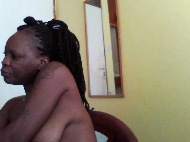 Live sex webcam photo for Princessmiles #291363685