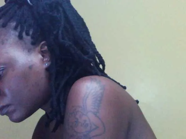 Live sex webcam photo for Princessmiles #291508125