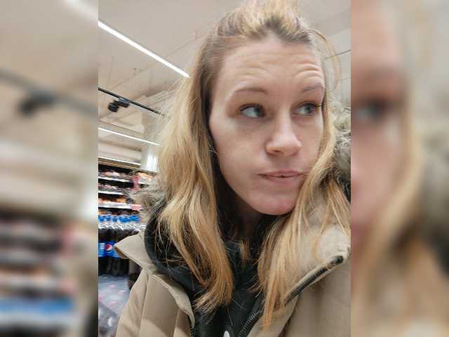 Live sex webcam photo for PrintsessEst #276543926