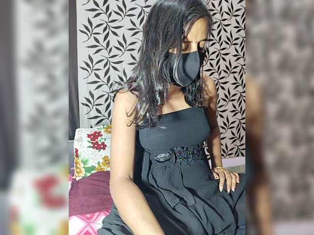 Live sex webcam photo for Priyaverma111 #277215404