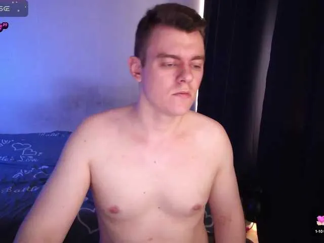 Live sex webcam photo for ProudMe #277924404