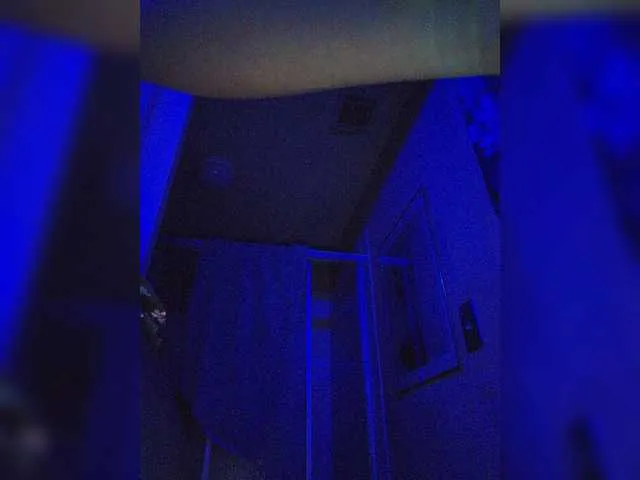 Live sex webcam photo for Prurient-Gem #273168621