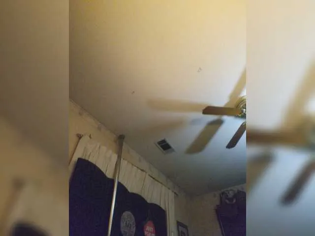 Live sex webcam photo for Prurient-Gem #274268917