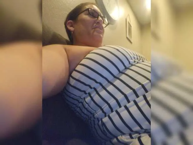 Live sex webcam photo for Prurient-Gem #274590766