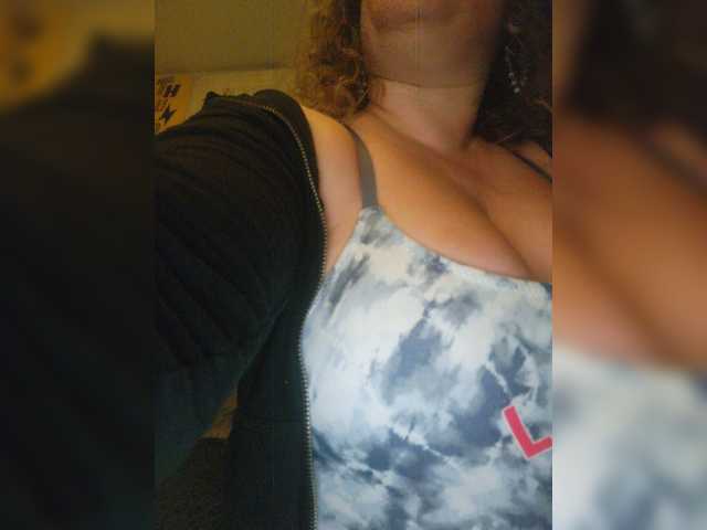 Live sex webcam photo for Prurient-Gem #276391543