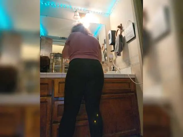 Live sex webcam photo for Prurient-Gem #291627802