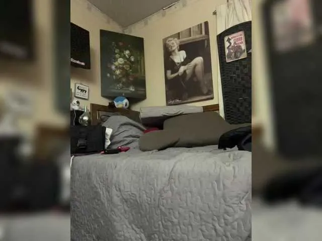 Live sex webcam photo for Prurient-Gem #292363857