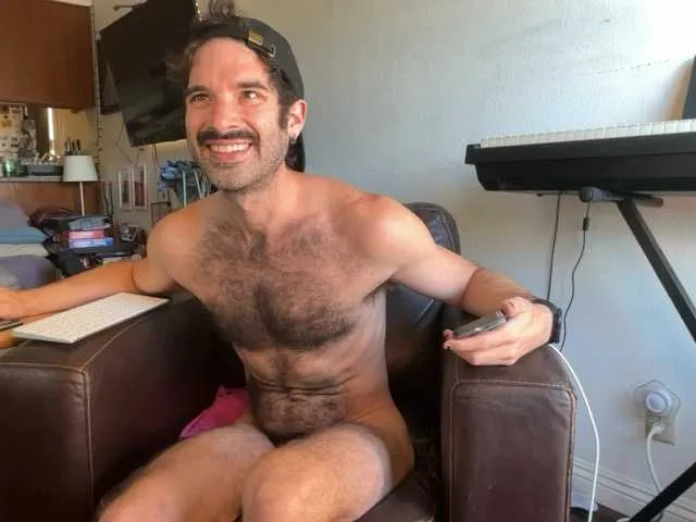 Live sex webcam photo for Pupscritch #291426780