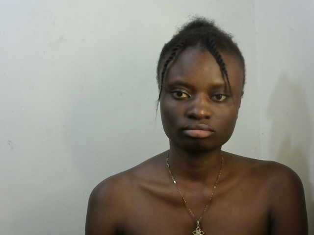 Live sex webcam photo for Purity005 #276629096