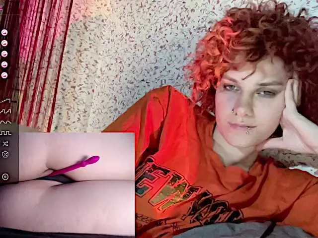 Live sex webcam photo for PurrDi #276655420