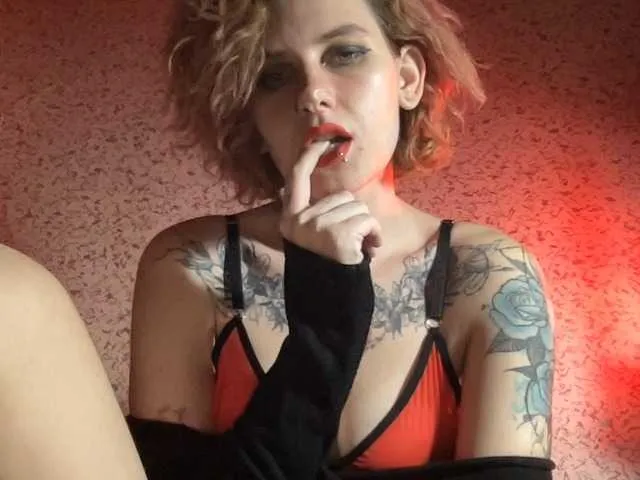 Live sex webcam photo for PurrDi #276992978