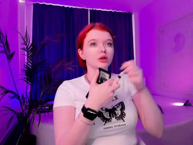 Live sex webcam photo for Pussy-Gitler #273696335