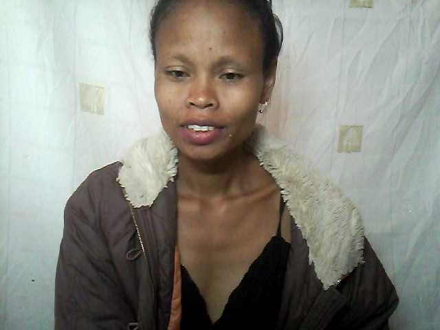 Live sex webcam photo for Pussy01lips #273727824