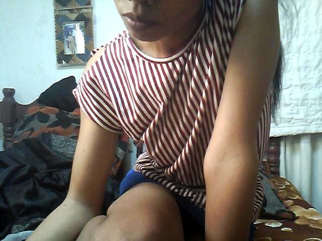 Live sex webcam photo for Pussy01lips #274319464