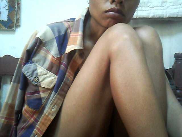 Live sex webcam photo for Pussy01lips #274423332