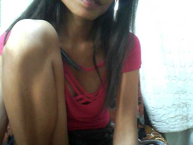 Live sex webcam photo for Pussy01lips #274482337