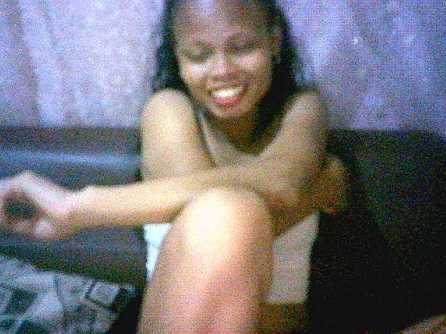 Live sex webcam photo for Pussy01lips #277543050