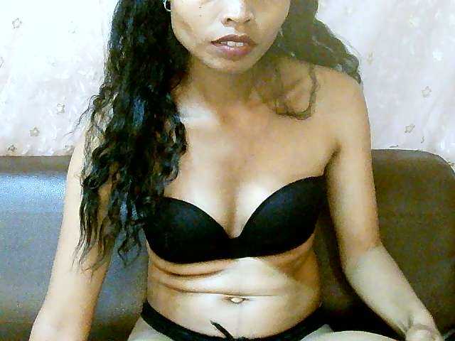 Live sex webcam photo for Pussy01lips #277664497