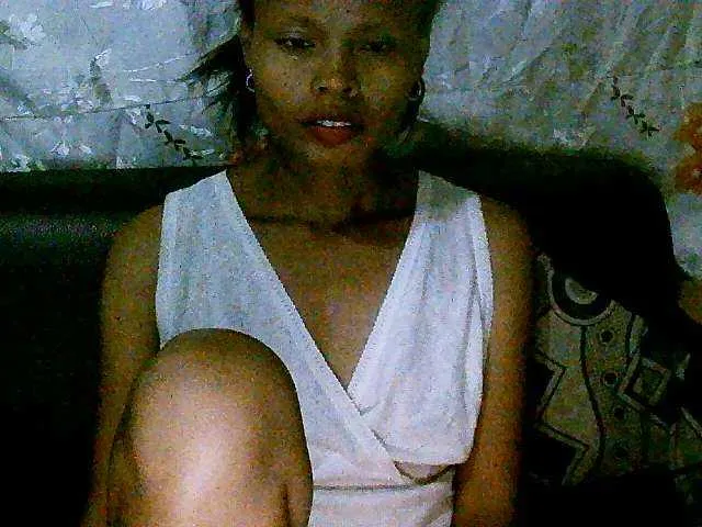 Live sex webcam photo for Pussy01lips #277759037