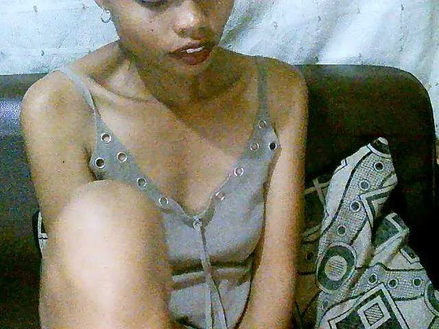 Live sex webcam photo for Pussy01lips #277858687