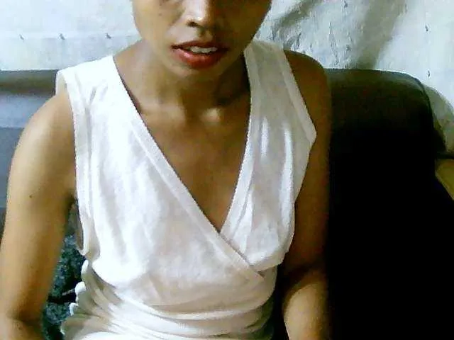 Live sex webcam photo for Pussy01lips #277959587