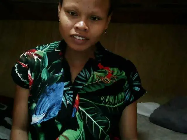 Live sex webcam photo for Pussy01lips #290479806