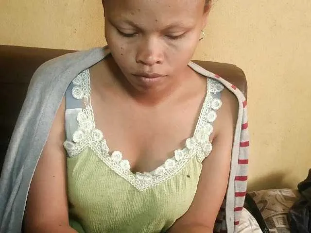 Live sex webcam photo for Pussy01lips #291278418