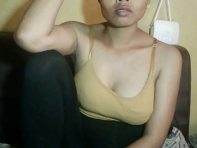 Live sex webcam photo for Pussy01lips #291924290