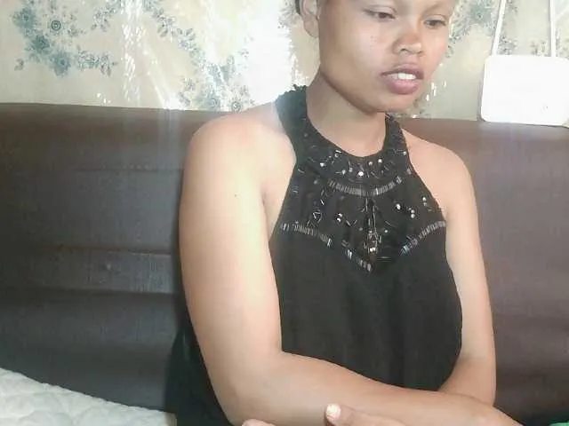 Live sex webcam photo for Pussy01lips #292140971