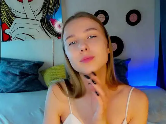 Live sex webcam photo for PussyNoLimits #274040614