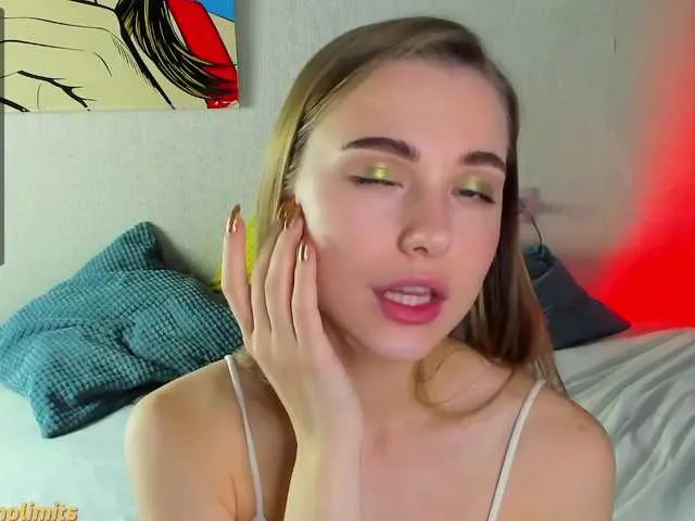 Live sex webcam photo for PussyNoLimits #274245569