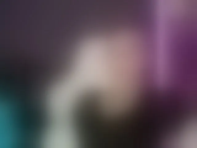 Live sex webcam photo for QWEENII #292692561