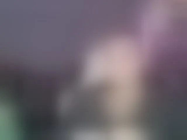 Live sex webcam photo for QWEENII #292697598