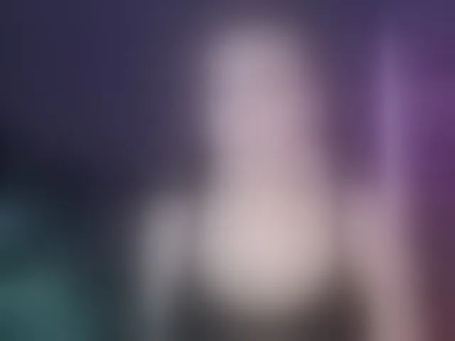 Live sex webcam photo for QWEENII #293055546