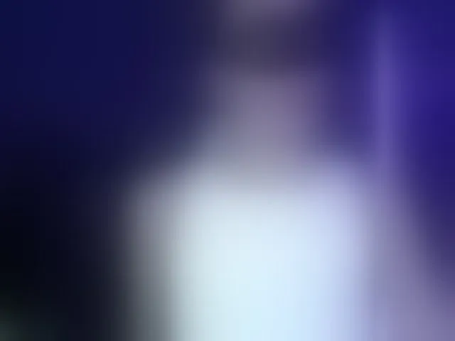 Live sex webcam photo for QWEENII #293305274