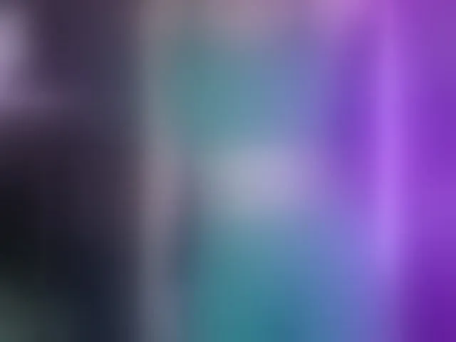 Live sex webcam photo for QWEENII #293519582