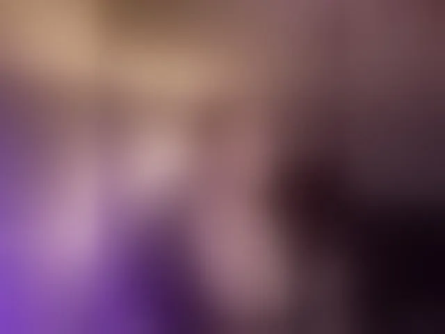 Live sex webcam photo for QWEENII #293842859