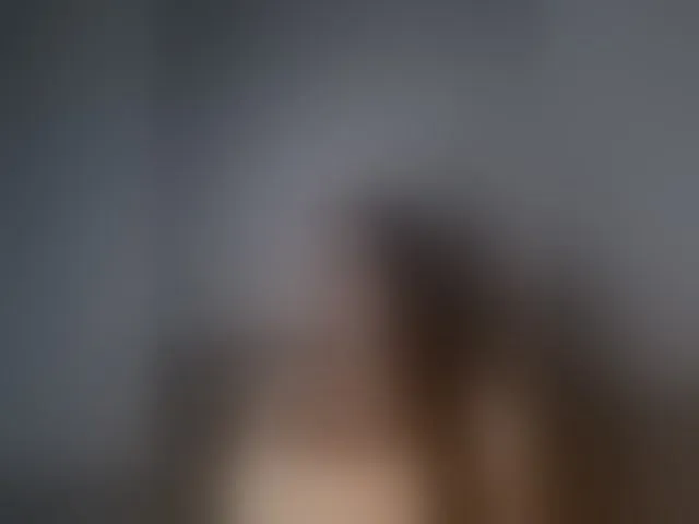 Live sex webcam photo for QWEENII #293893476