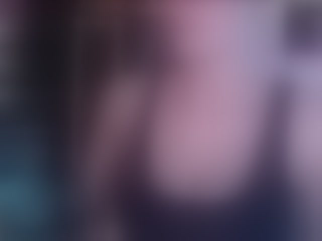 Live sex webcam photo for QWEENII #293990276