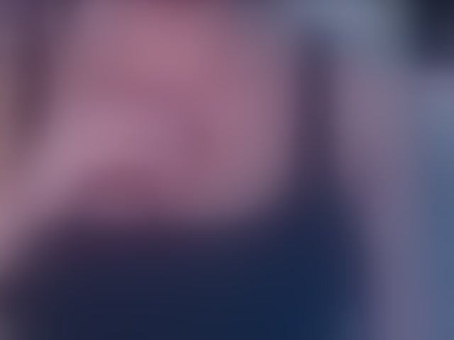 Live sex webcam photo for QWEENII #294141960