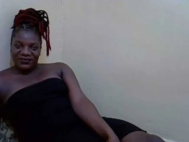 Live sex webcam photo for Queen-love #276450396