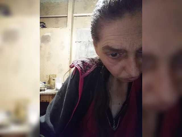 Live sex webcam photo for Queen321a #277331829