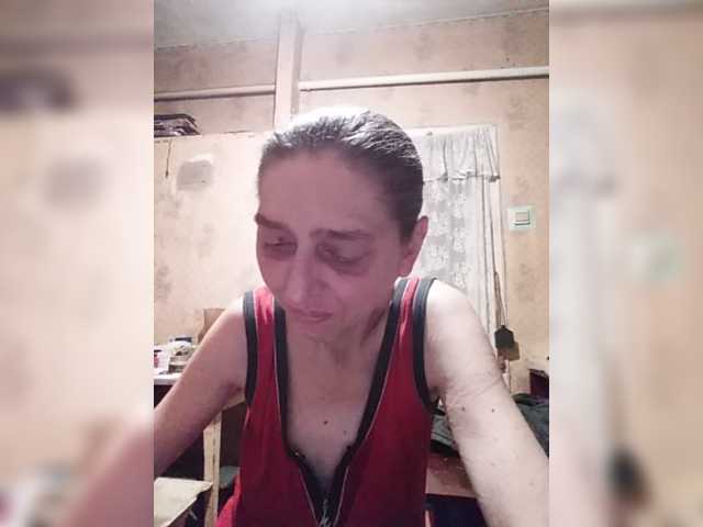 Live sex webcam photo for Queen321a #277344273