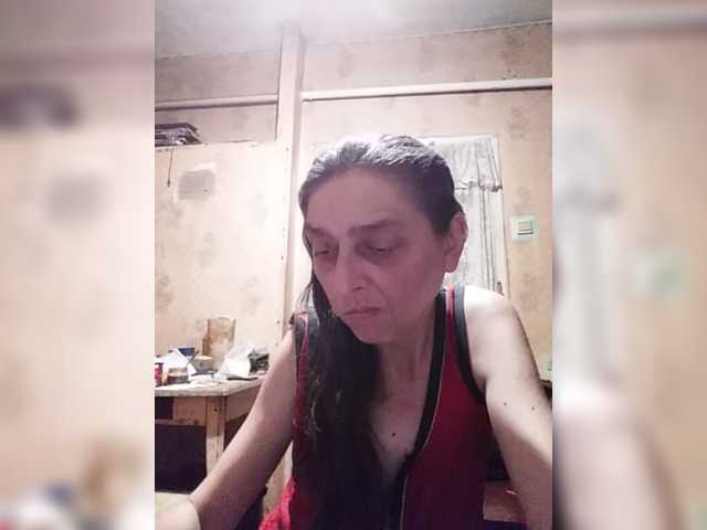 Live sex webcam photo for Queen321a #277370591