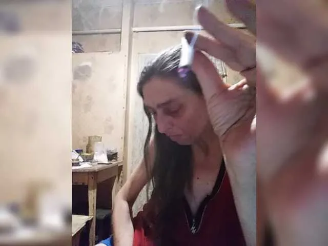 Live sex webcam photo for Queen321a #277377912