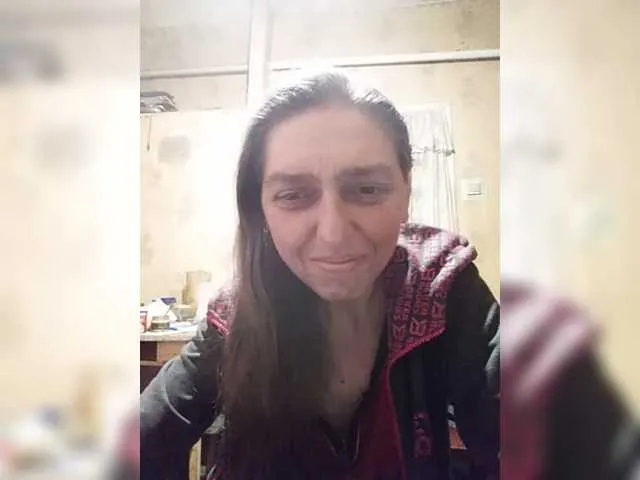 Live sex webcam photo for Queen321a #277379566