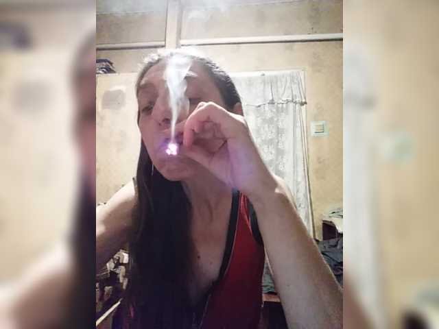 Live sex webcam photo for Queen321a #277385044