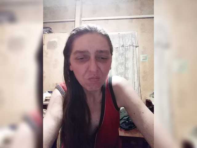 Live sex webcam photo for Queen321a #277391969